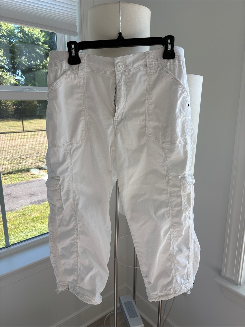 White Women's Cargo Capris - Lightweight Casual Summer Pants